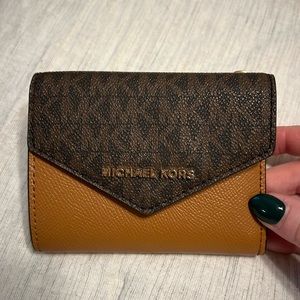 Mini/small Michael Kors wallet
